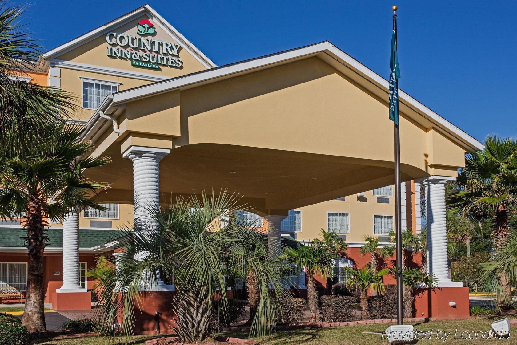 Country & By Radisson, Pensacola West, Fl